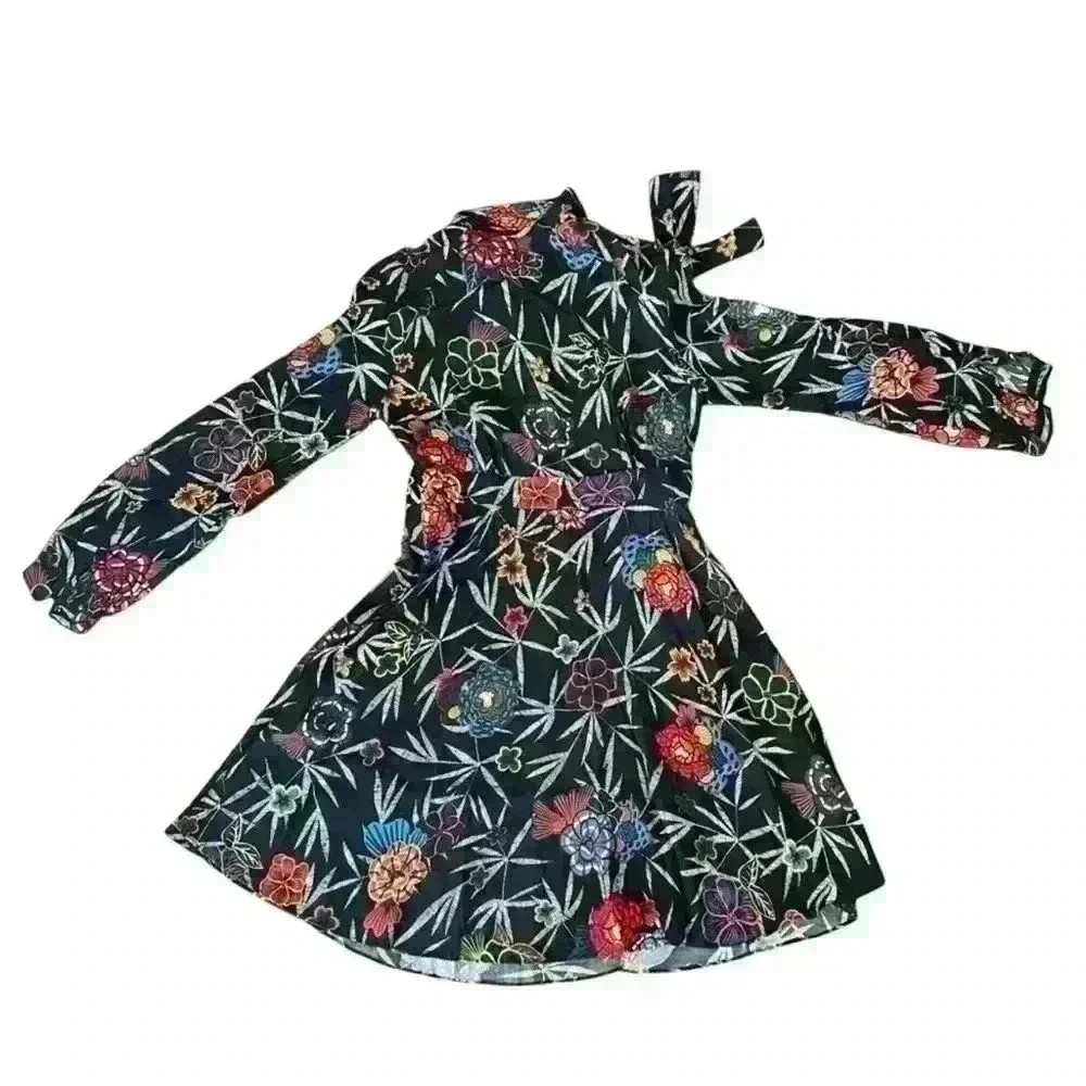 Beautiful & Other Stories Black Floral Dress. Tie neck, side zipper size US 8